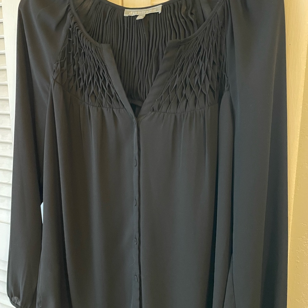 Daniel Rainn Black Smocked Yoke Button-Front Blouse